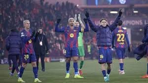 41岁的詹姆斯还能平框扣篮！湖人关键时刻太强了，东契奇和詹姆斯轮流在进攻端终结比赛